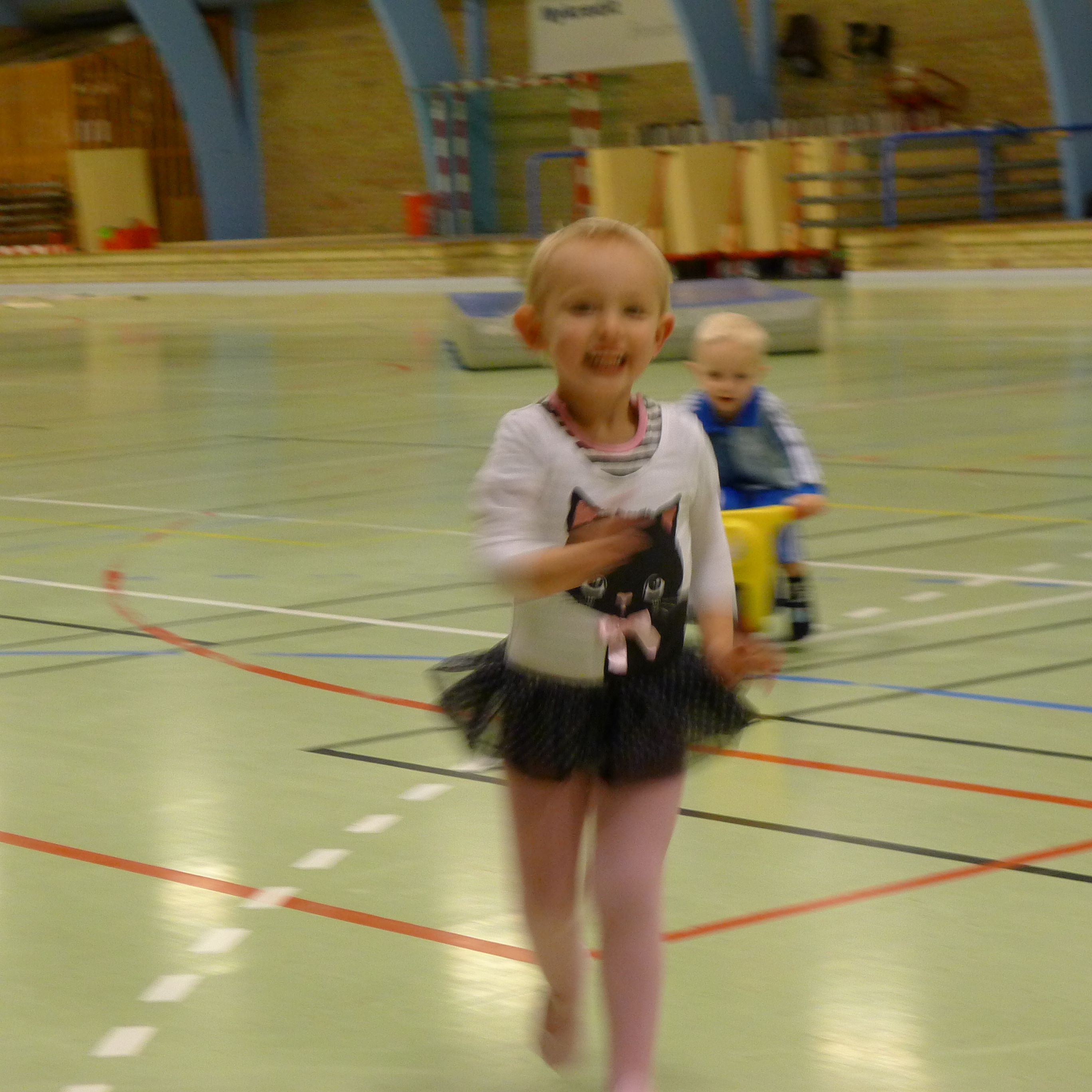 Ea til gymnastikopvisning i Østermariehallen